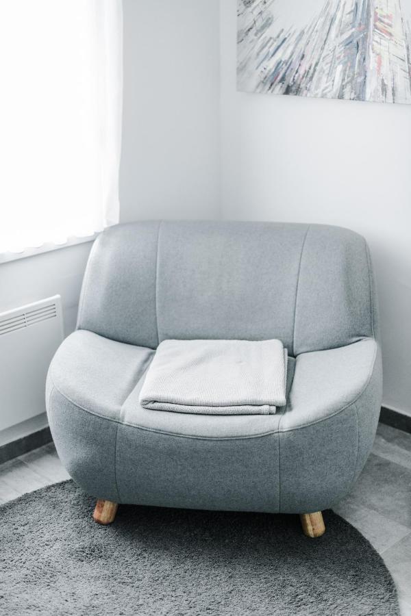 Apartamento Zagreb, New, Free Parking, Near Bus Station Exterior foto