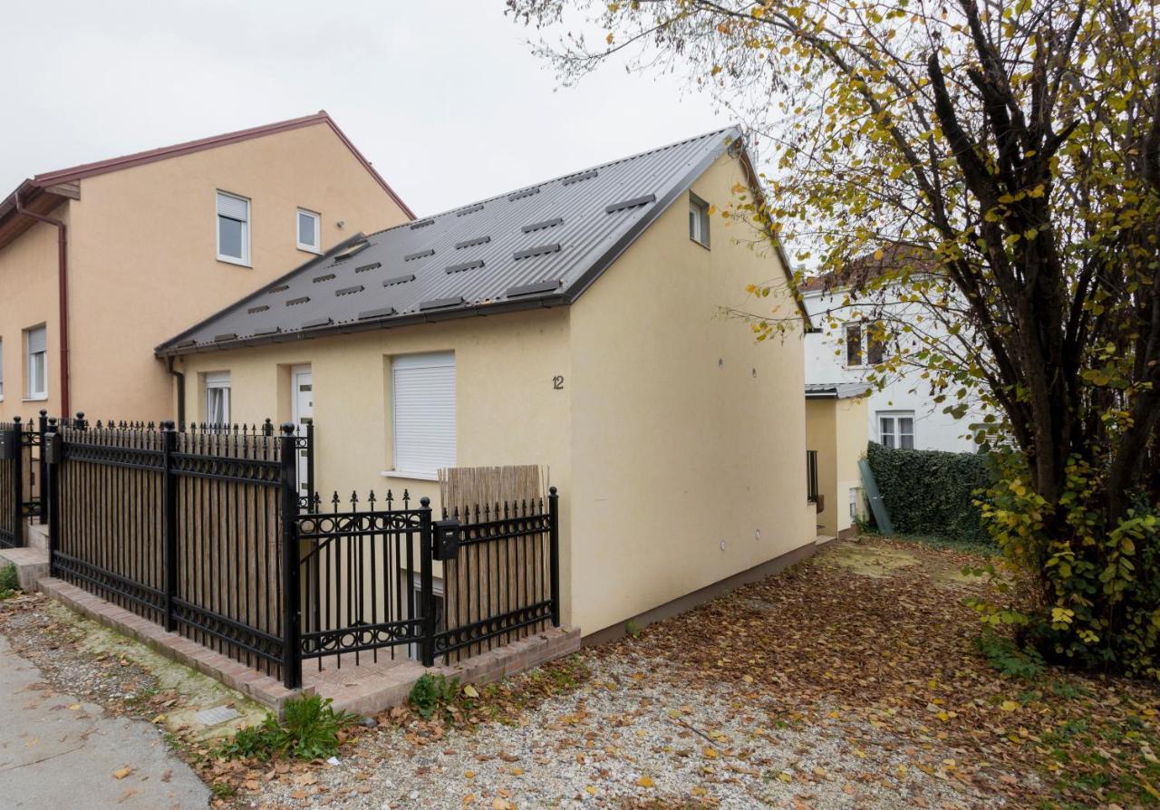 Apartamento Zagreb, New, Free Parking, Near Bus Station Exterior foto